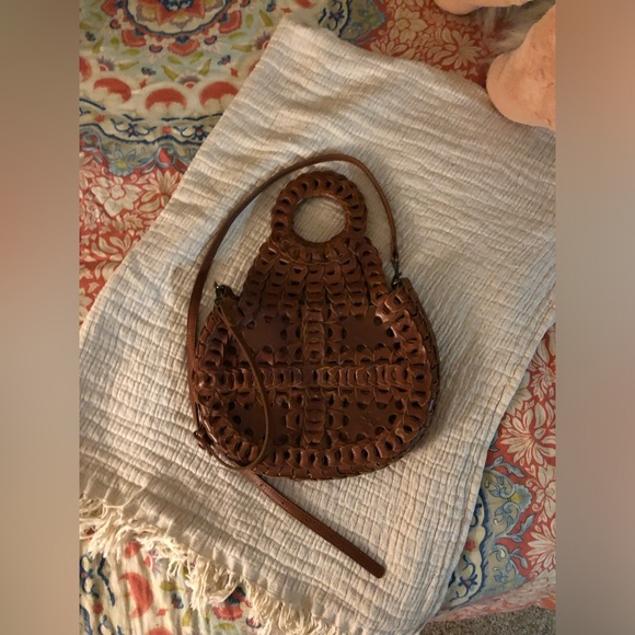 Patricia Nash Pisticci Chain Link Bag - Picture 5 of 8